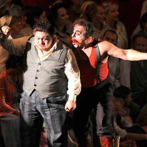 190603_Ge_07_Pagliacci_DiegoTorreCarlosAlvarez_phMarcelloOrselli 190603_Ge_07_Pagliacci_DiegoTorreCarlosAlvarez_phMarcelloOrselli